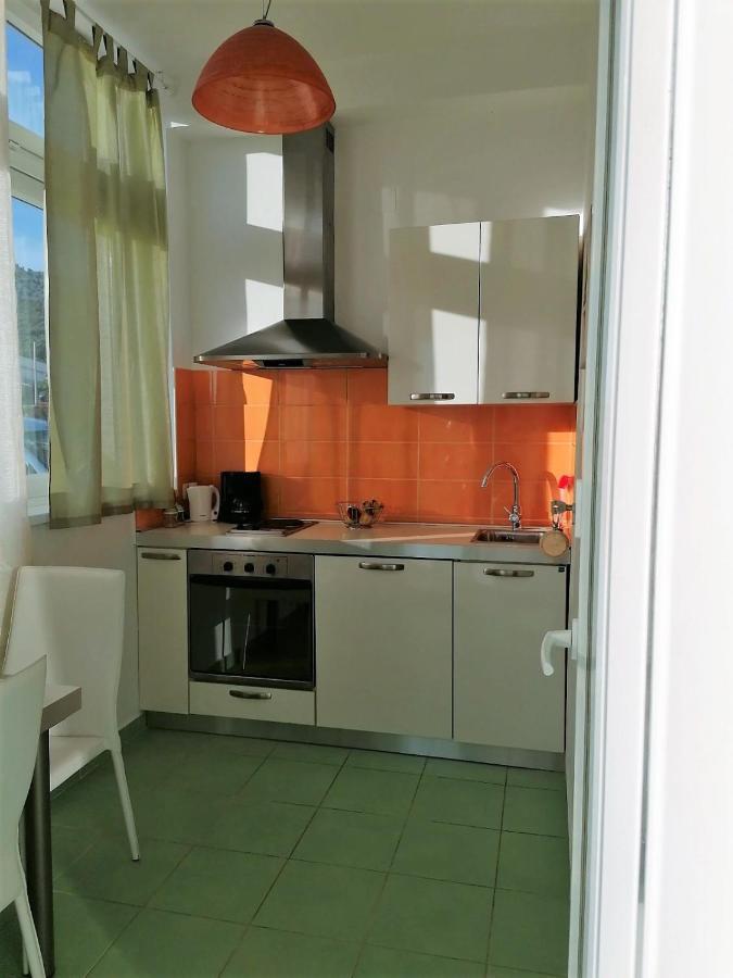 Apartmani B&S Barbat na Rabu Exteriör bild