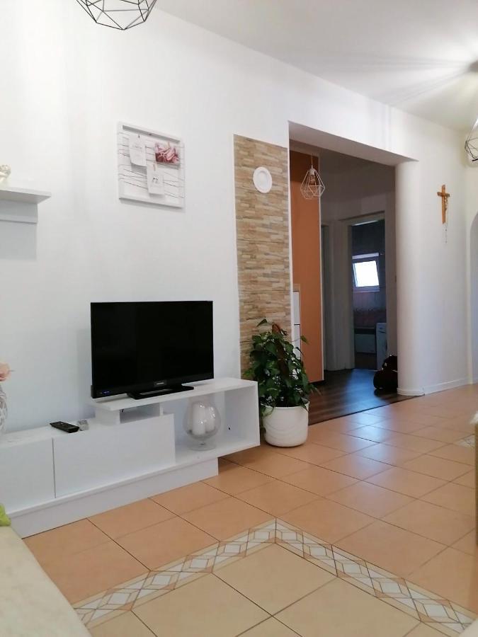 Apartmani B&S Barbat na Rabu Exteriör bild