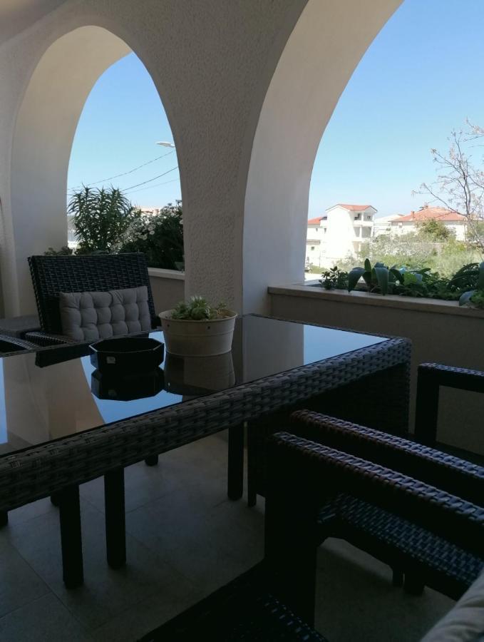 Apartmani B&S Barbat na Rabu Exteriör bild