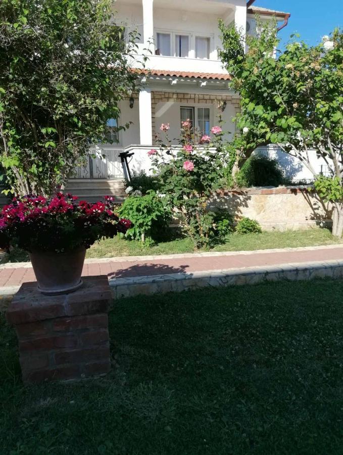 Apartmani B&S Barbat na Rabu Exteriör bild