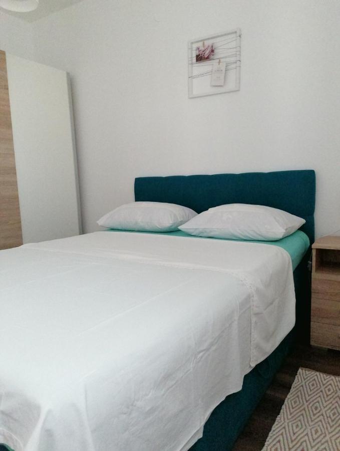Apartmani B&S Barbat na Rabu Exteriör bild
