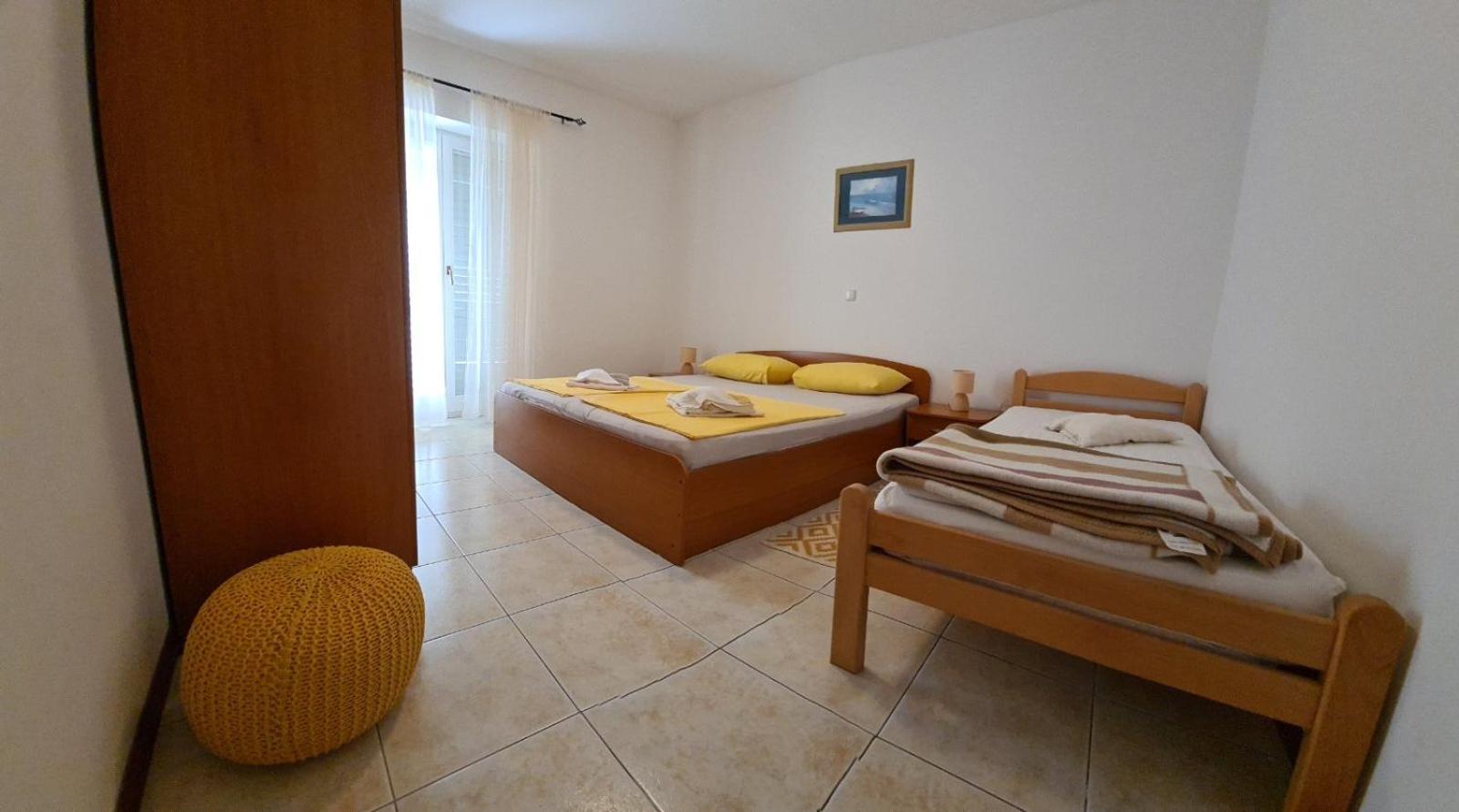Apartmani B&S Barbat na Rabu Exteriör bild