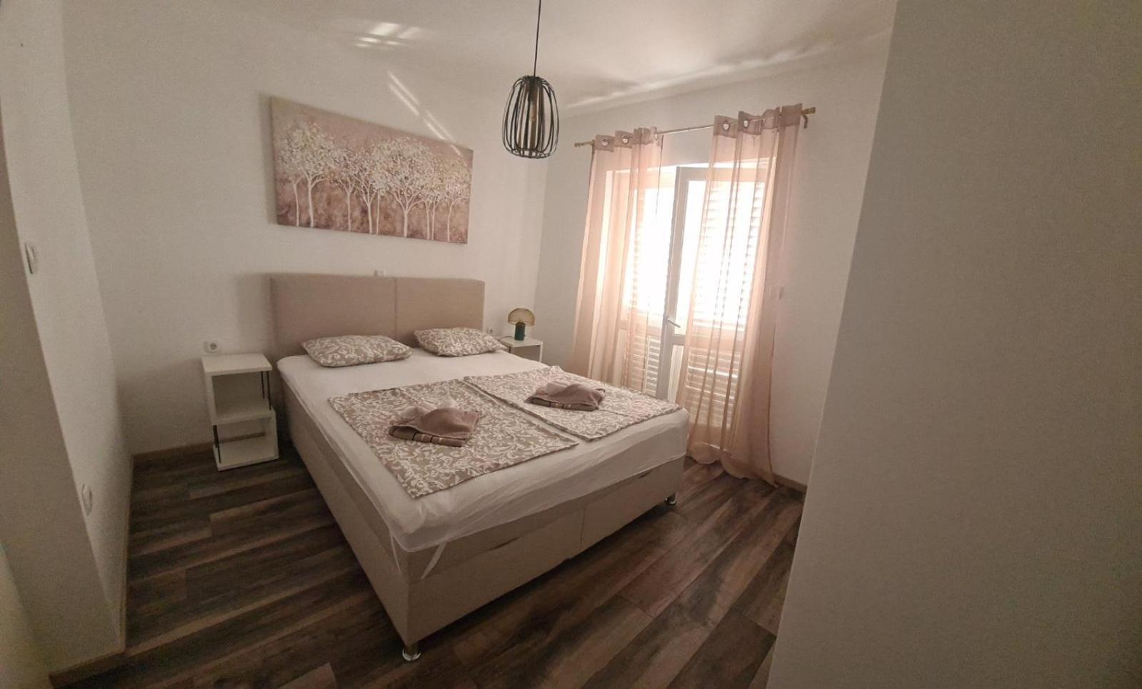 Apartmani B&S Barbat na Rabu Exteriör bild