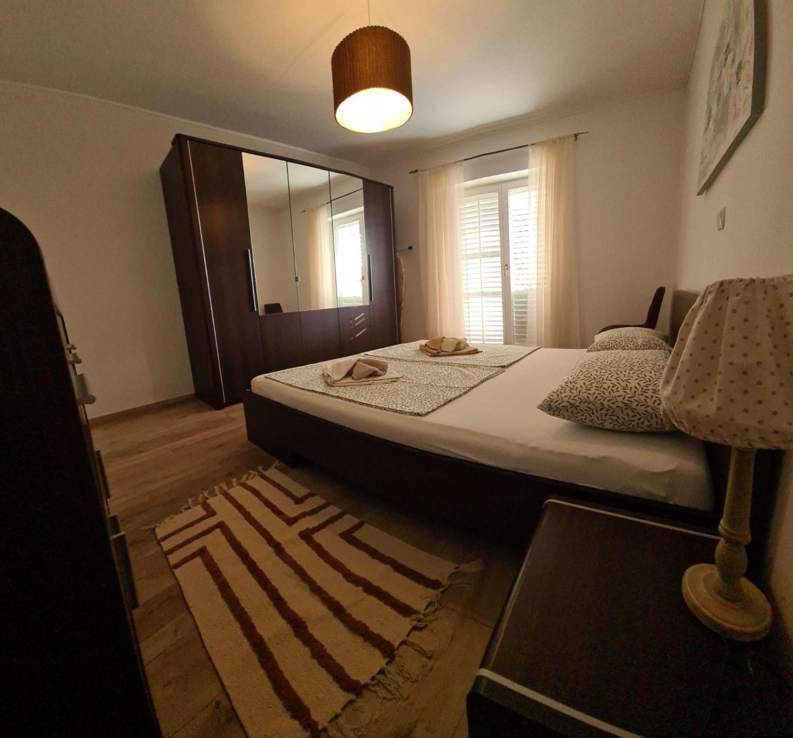 Apartmani B&S Barbat na Rabu Exteriör bild