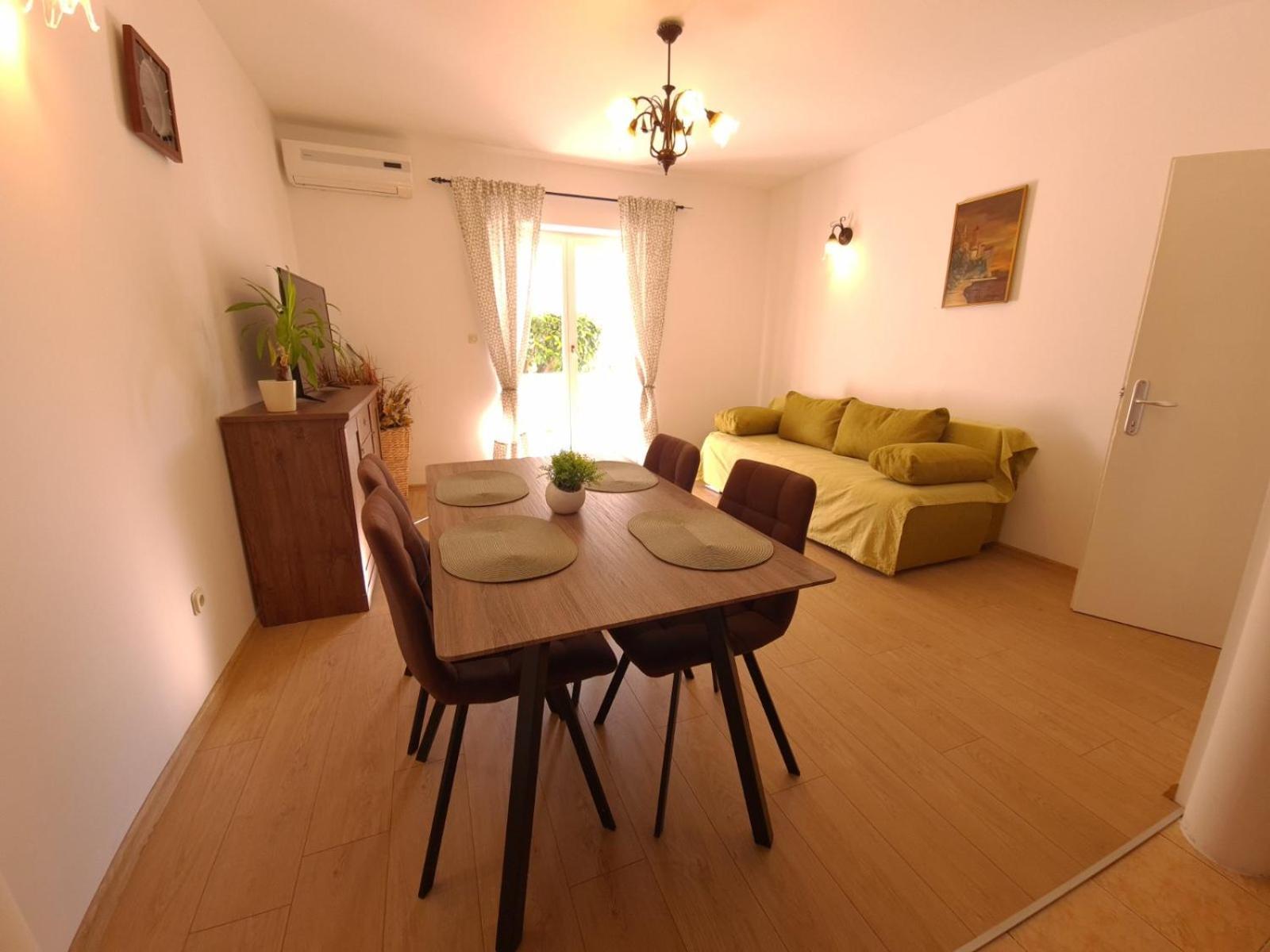 Apartmani B&S Barbat na Rabu Exteriör bild