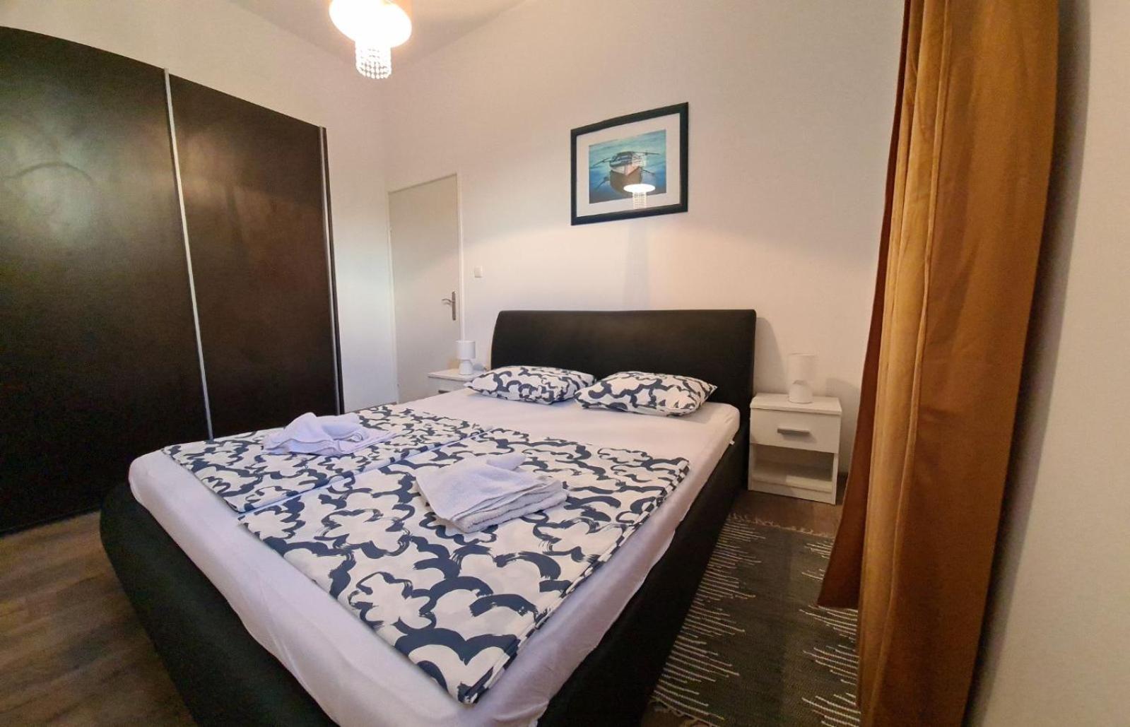 Apartmani B&S Barbat na Rabu Exteriör bild